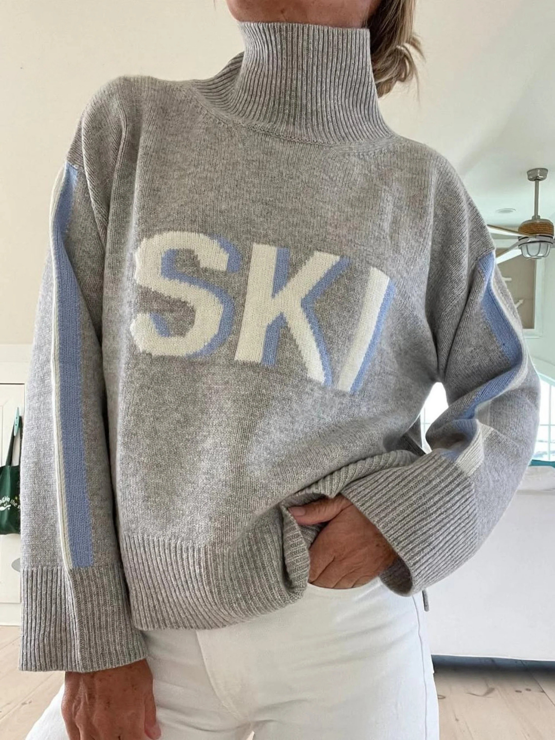 Corinne | Cozy Turtleneck Ski Sweater