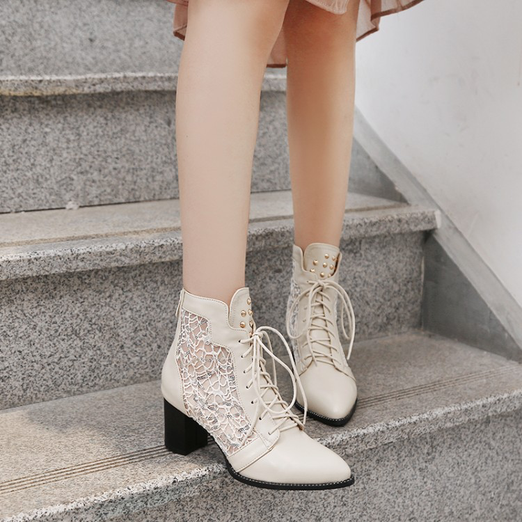 Hinke | Elegant Lace-Up Block-Heel Ankle Boots
