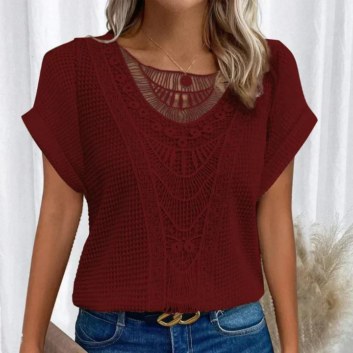 Sanne | Refined Lace-Detail Top