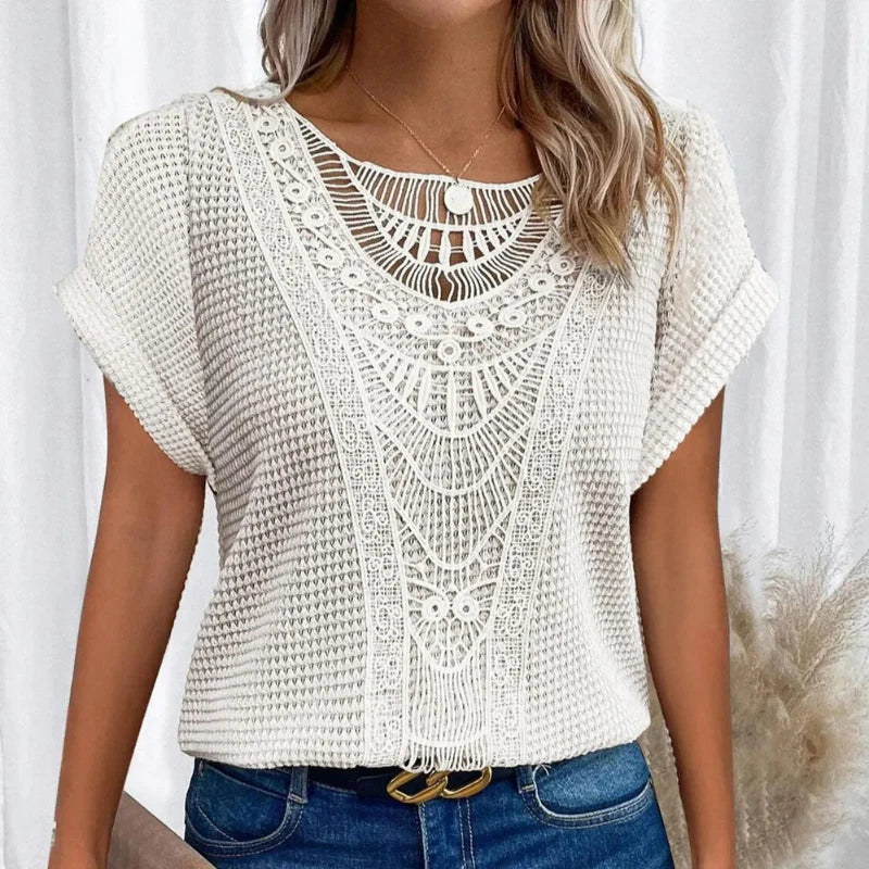 Sanne | Refined Lace-Detail Top